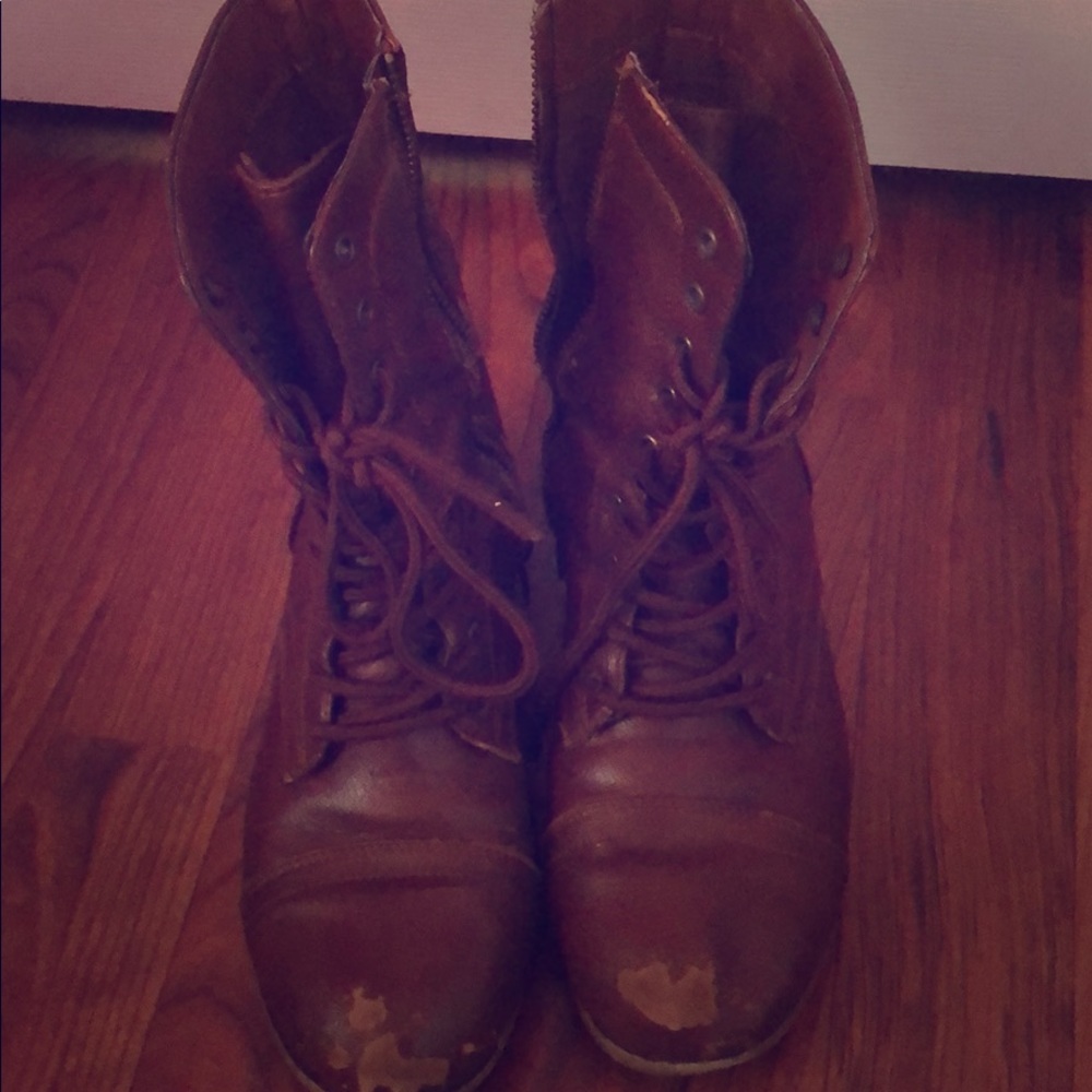 Brown boots
